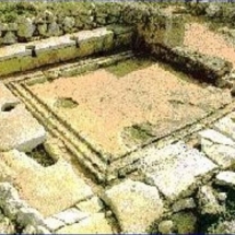 Mgarr - public toilets at the Ghajn Tuffieha Roman baths