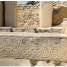 Malta, tempio di Tarxien, pietra con disegno a spirale. Foto di Berthold Werner