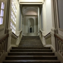 The grand marble staircase of Malta&#039;s National Library in Valletta