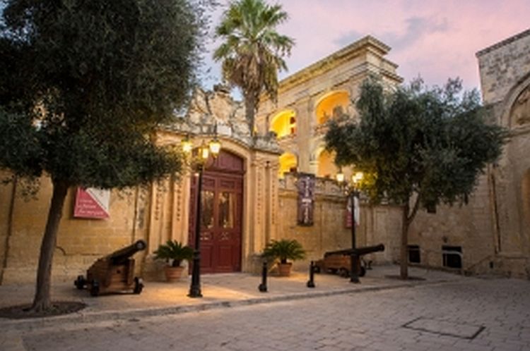 The-imposing-entrance-to-Ta-Hagrat-Temples-a-UNESCO-World-Heritage-Site - Kopia