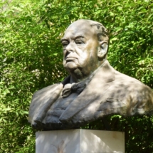 Winston Churchill bust - by Vincent Apap - Photo by Unnamed