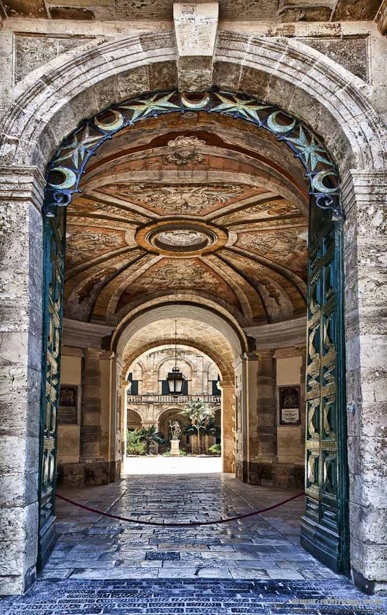 🏛️ Palace of the Grand Master in Malta