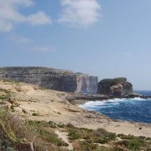 Xlendi bay parfait pour nager, faire de la plongée sous-marine et plongée en apnée - Image de Karelj