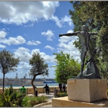 Statue in the Lower Barrakka Garden