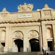 Victoria Gate at present